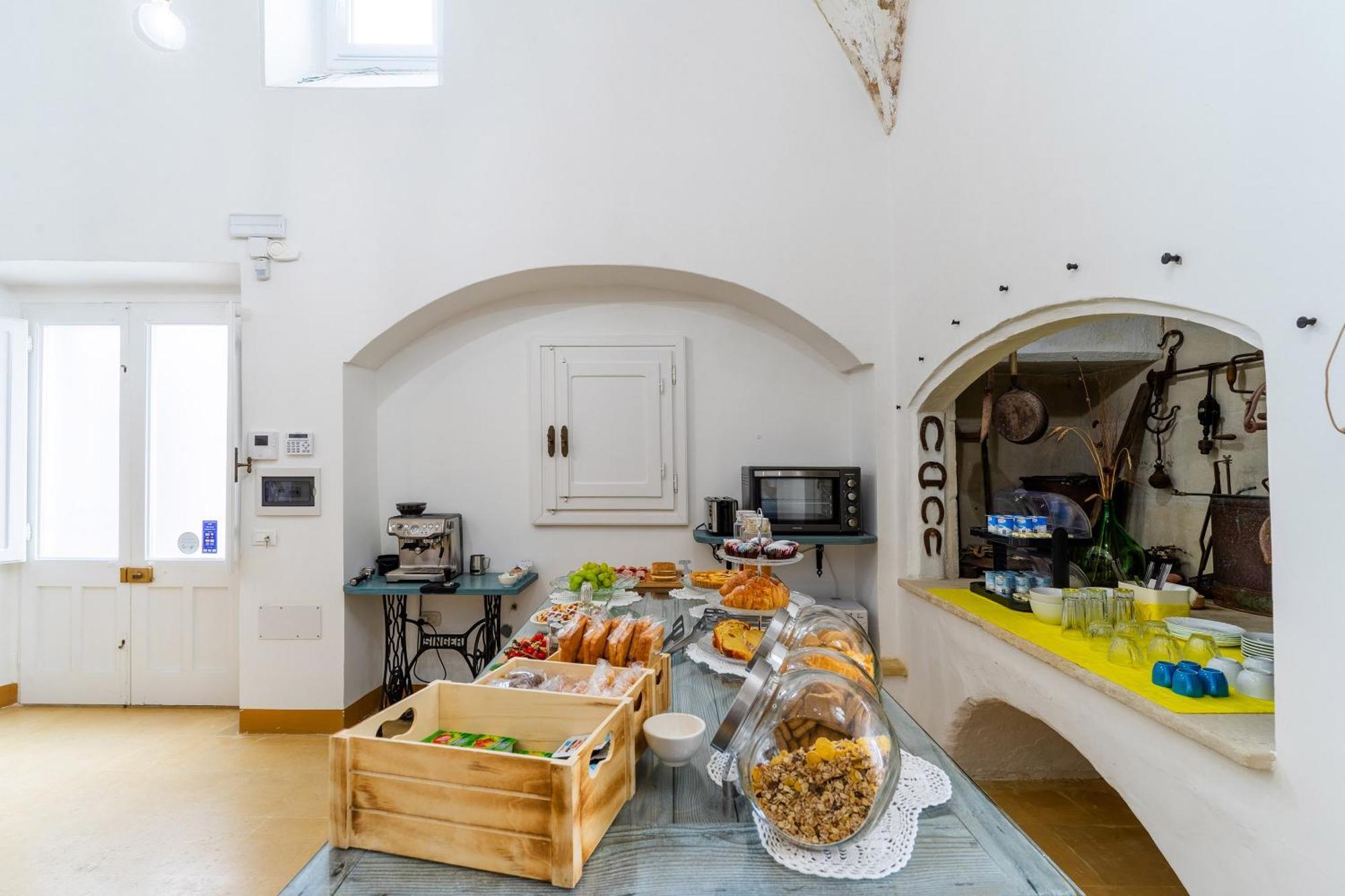 B&B Corte Kampanes Gallipoli Bagian luar foto